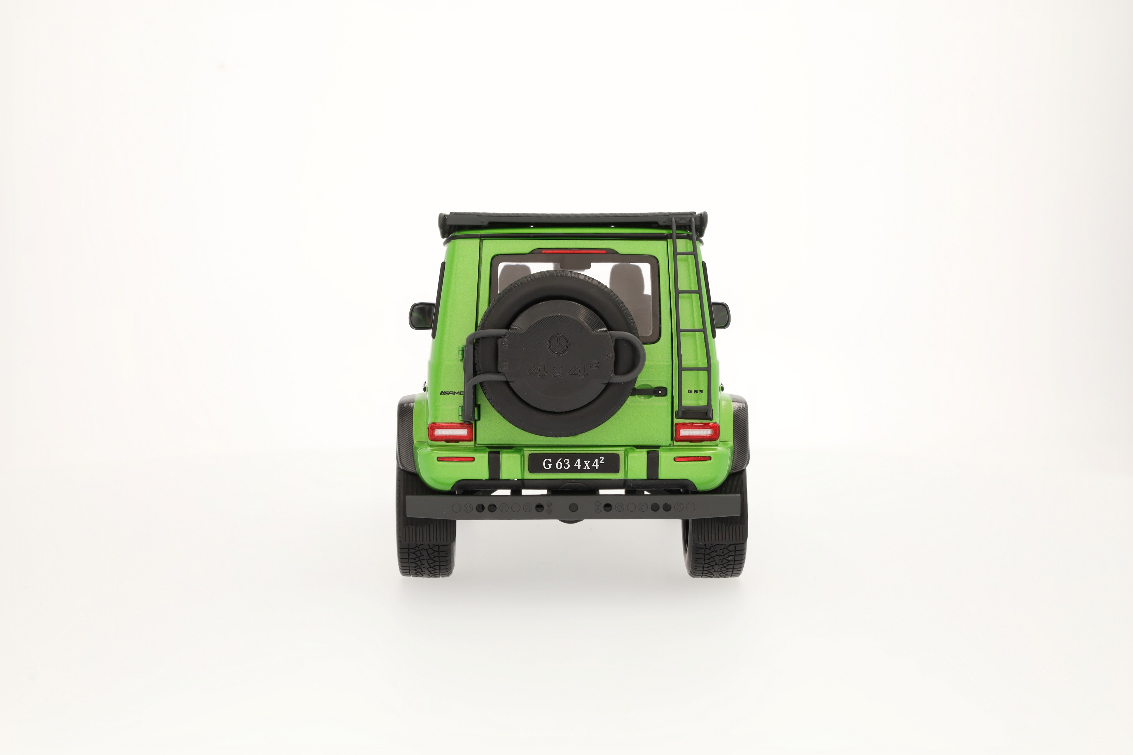 Mercedes-Benz - Mercedes-AMG G 63 4x4², W463