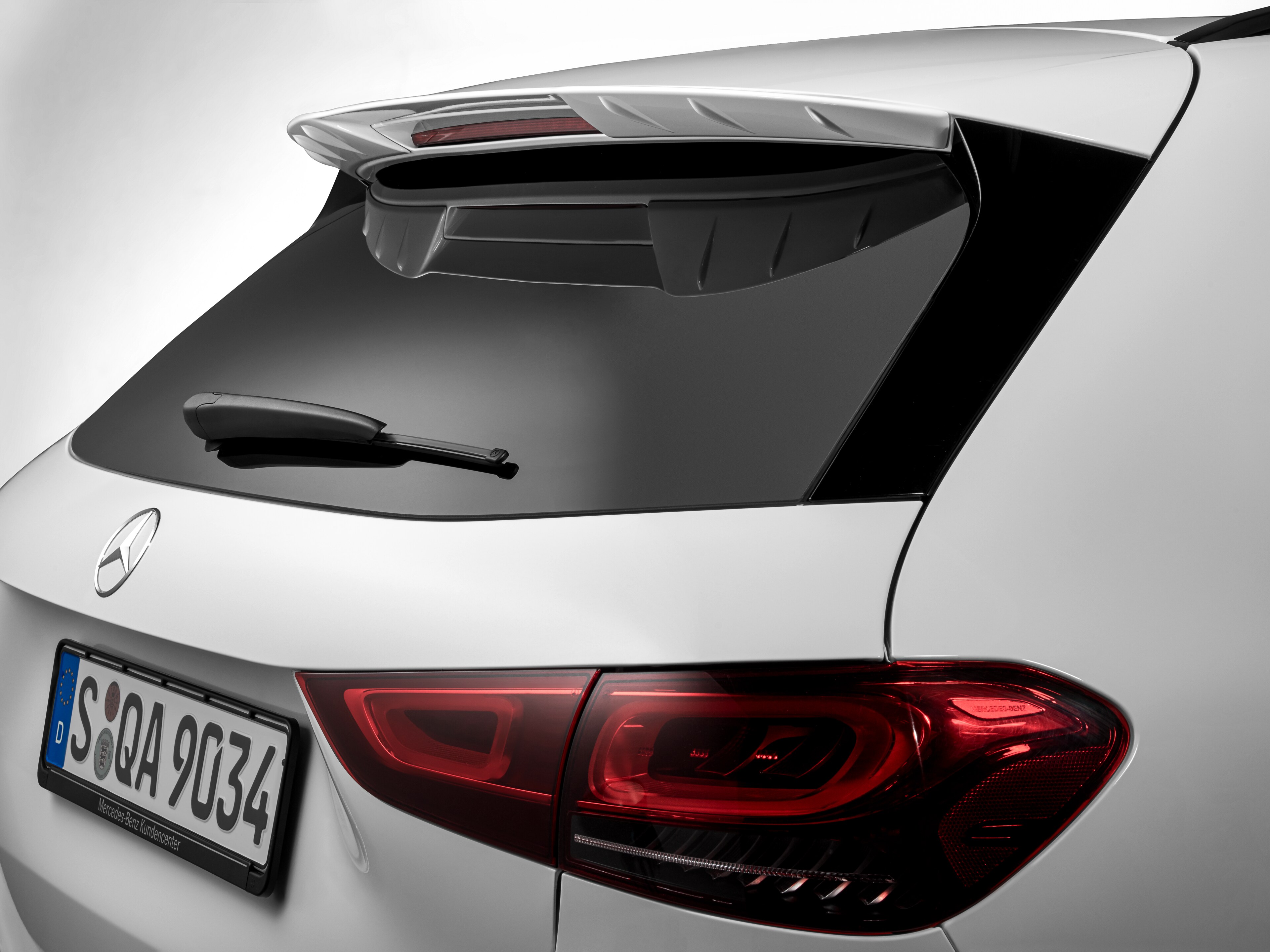Mercedes-Benz - Anbauheckspoiler EQA H243