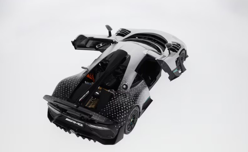 Mercedes-AMG ONE, C298, silberfarben, NZG, 1:12 Mercedes-AMG ONE, C298, silberfarben, NZG, 1:12