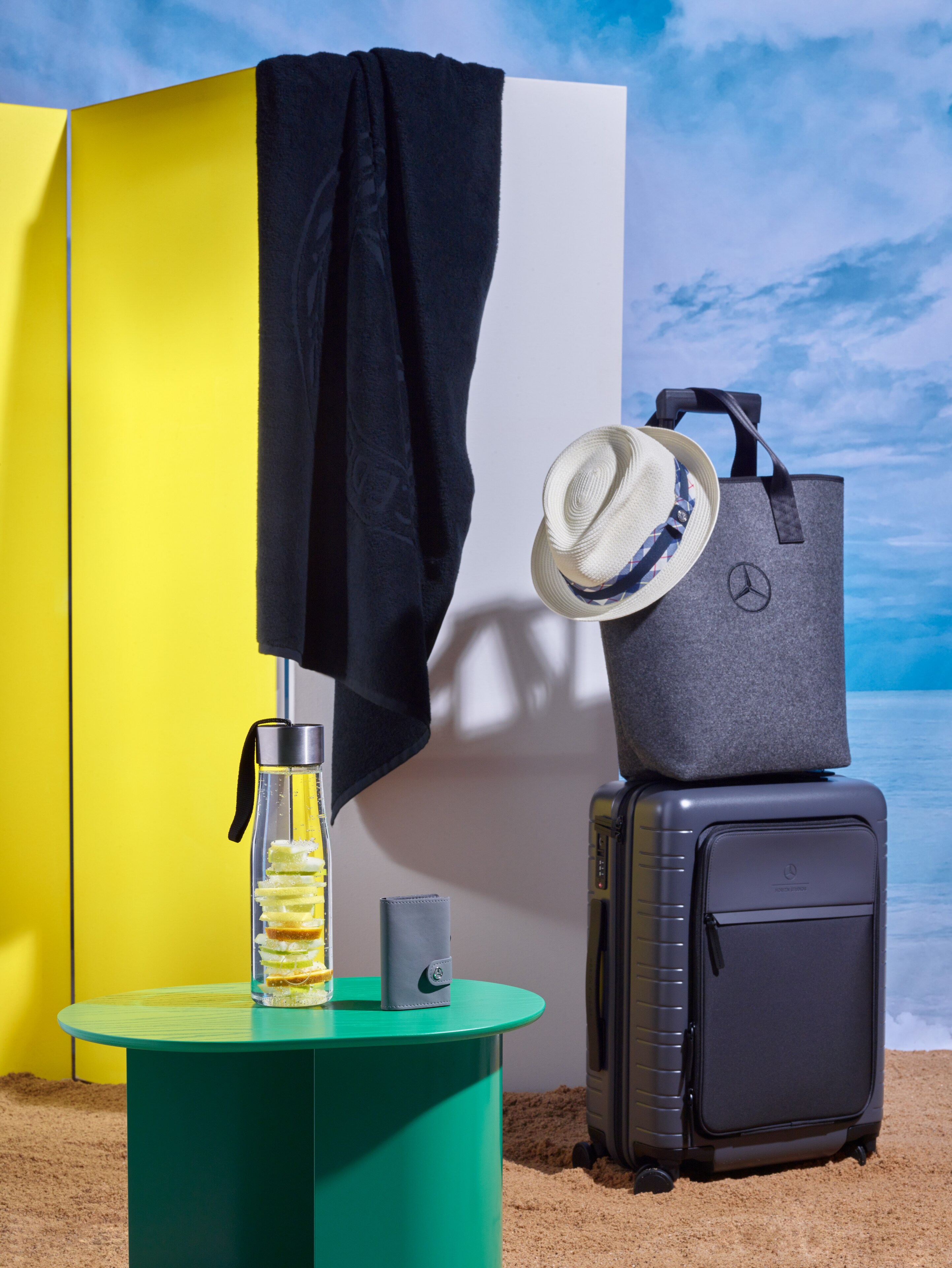 Mercedes-Benz - High resolution High resolution