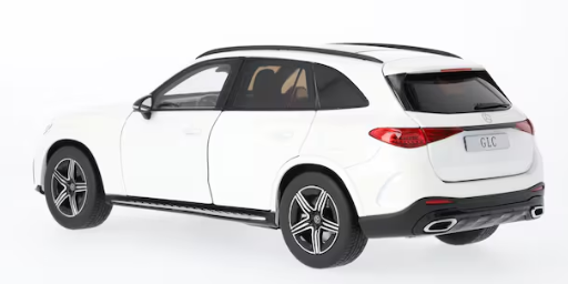 GLC, AMG Line, X254 MANUFAKTUR opalithweiß bright, 1:18 GLC, AMG Line, X254 MANUFAKTUR opalithweiß bright, 1:18