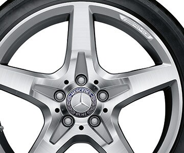 Mercedes-Benz - AMG 5-Speichen-Rad, 45,7 cm (18 Zoll), glanzg AMG 5-Speichen-Rad, 45,7 cm (18 Zoll), glanzg
