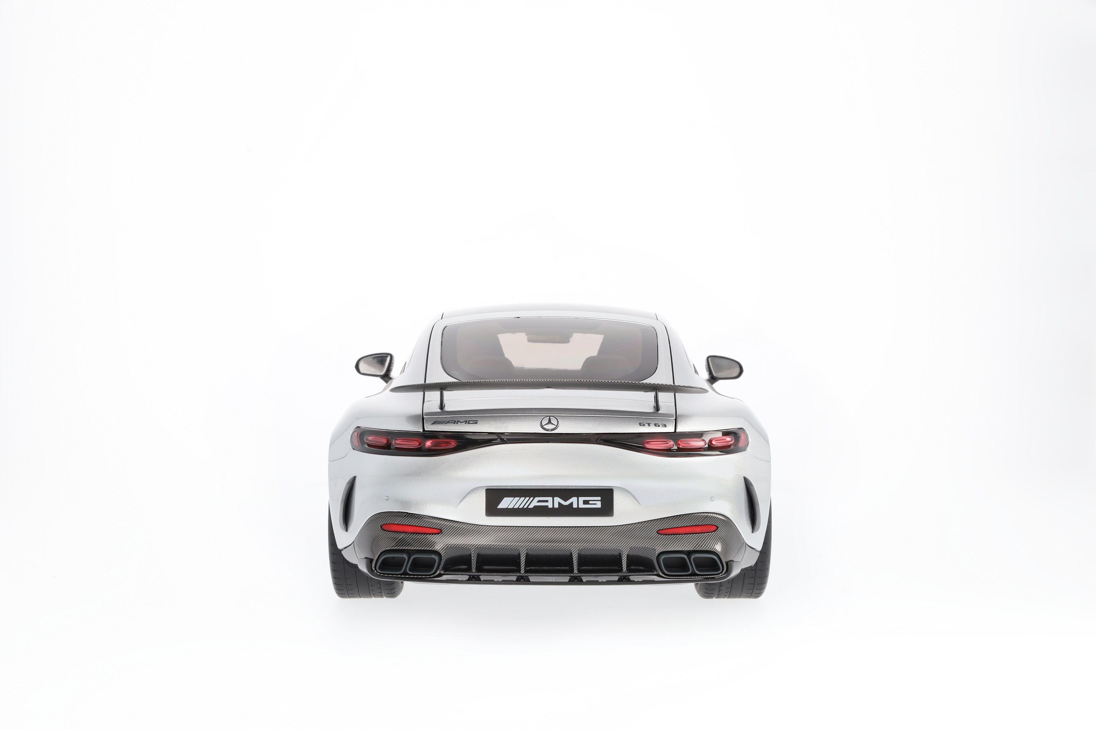 Mercedes-Benz - Mercedes-AMG GT 63 4MATIC+ hightechsilber, 1:12