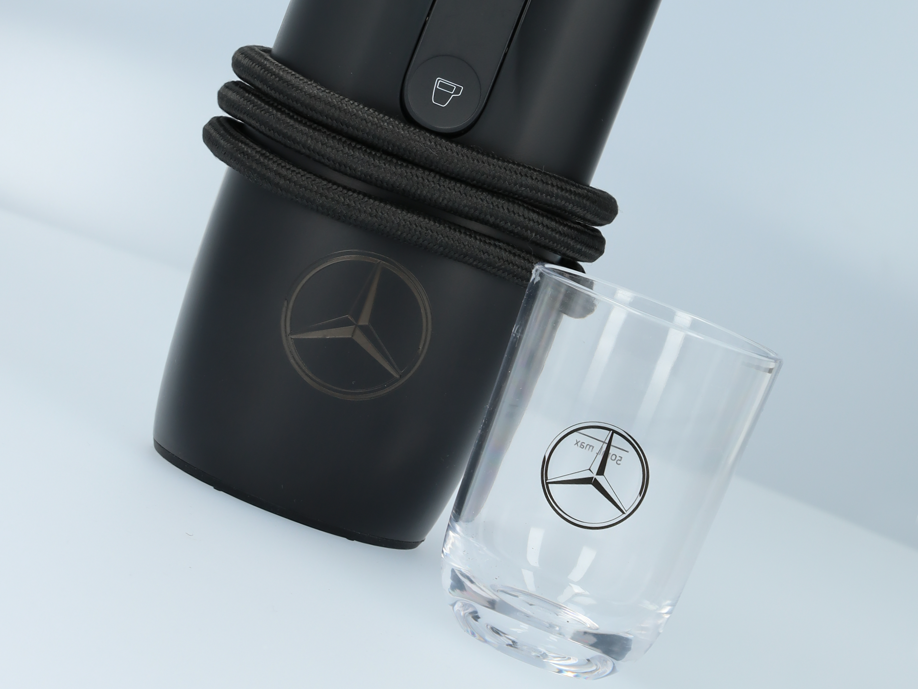 Mercedes-Benz - Handpresso Auto Capsule Espressomaschine schwarz, Aluminium / Kunststoff, Handpresso