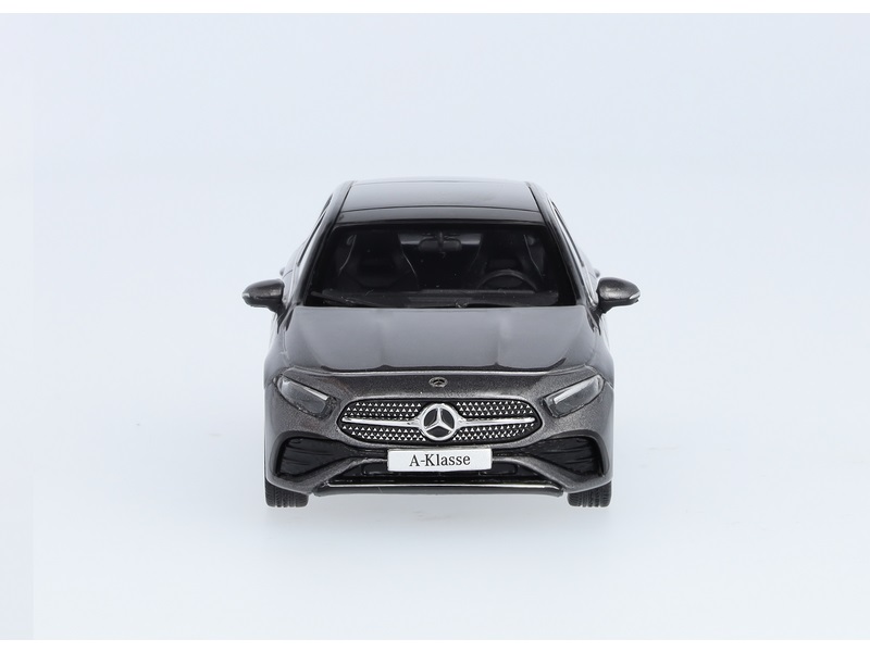 A-Klasse, Kompaktlimousine, AMG Line, W177 mountaingrau, Minimax, 1:43
