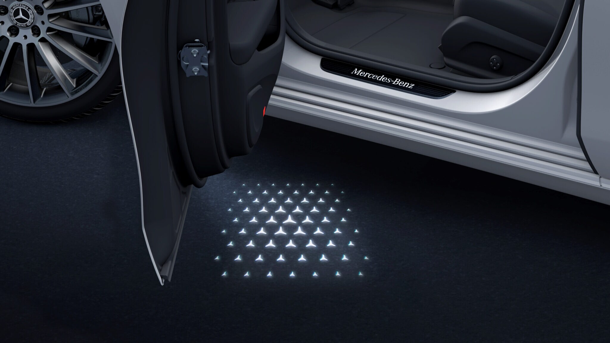 LCD-Projektor, mit animiertem Mercedes-Benz Pattern
