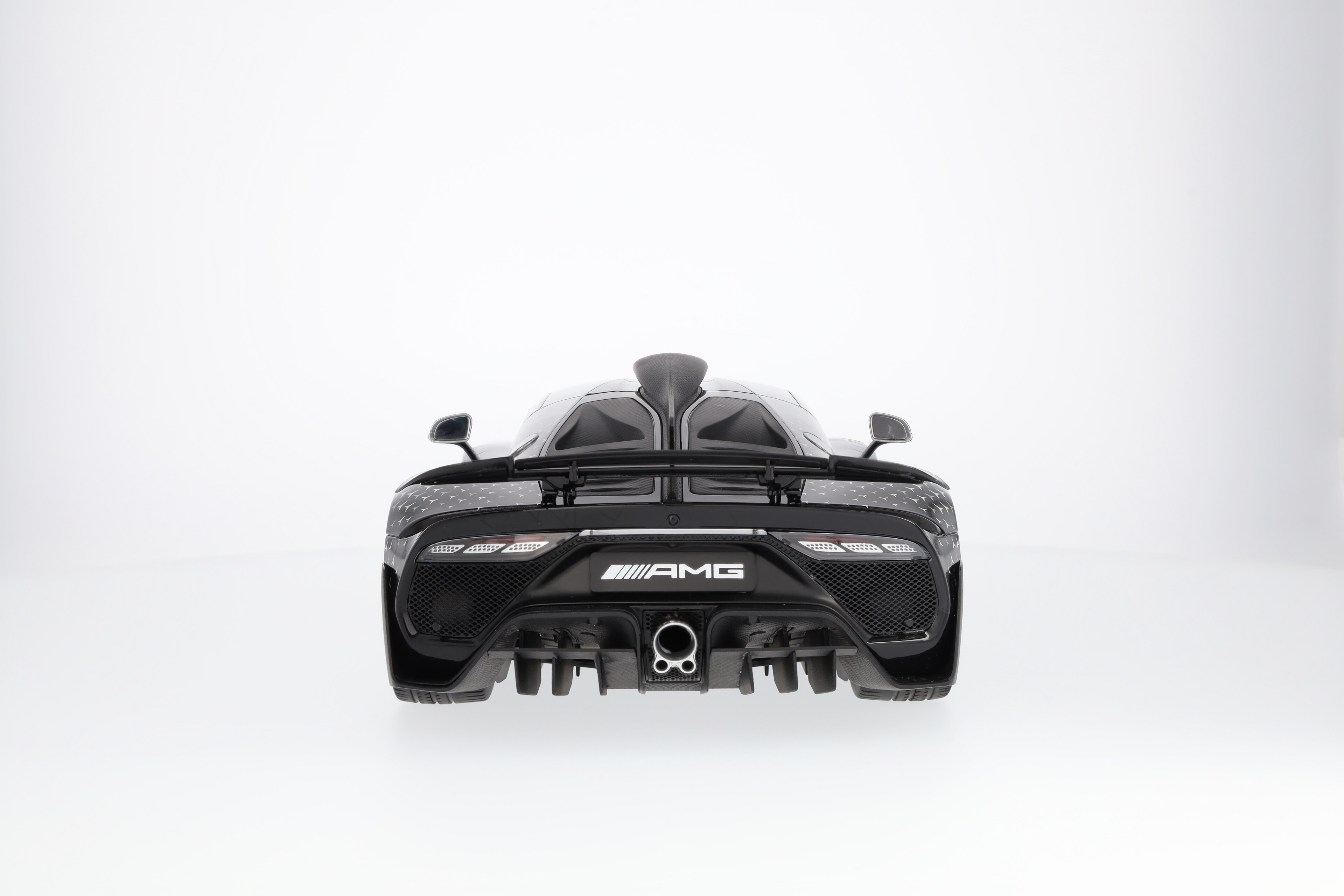 Mercedes-Benz - Mercedes-AMG ONE, C298, silberfarben, NZG, 1:12
