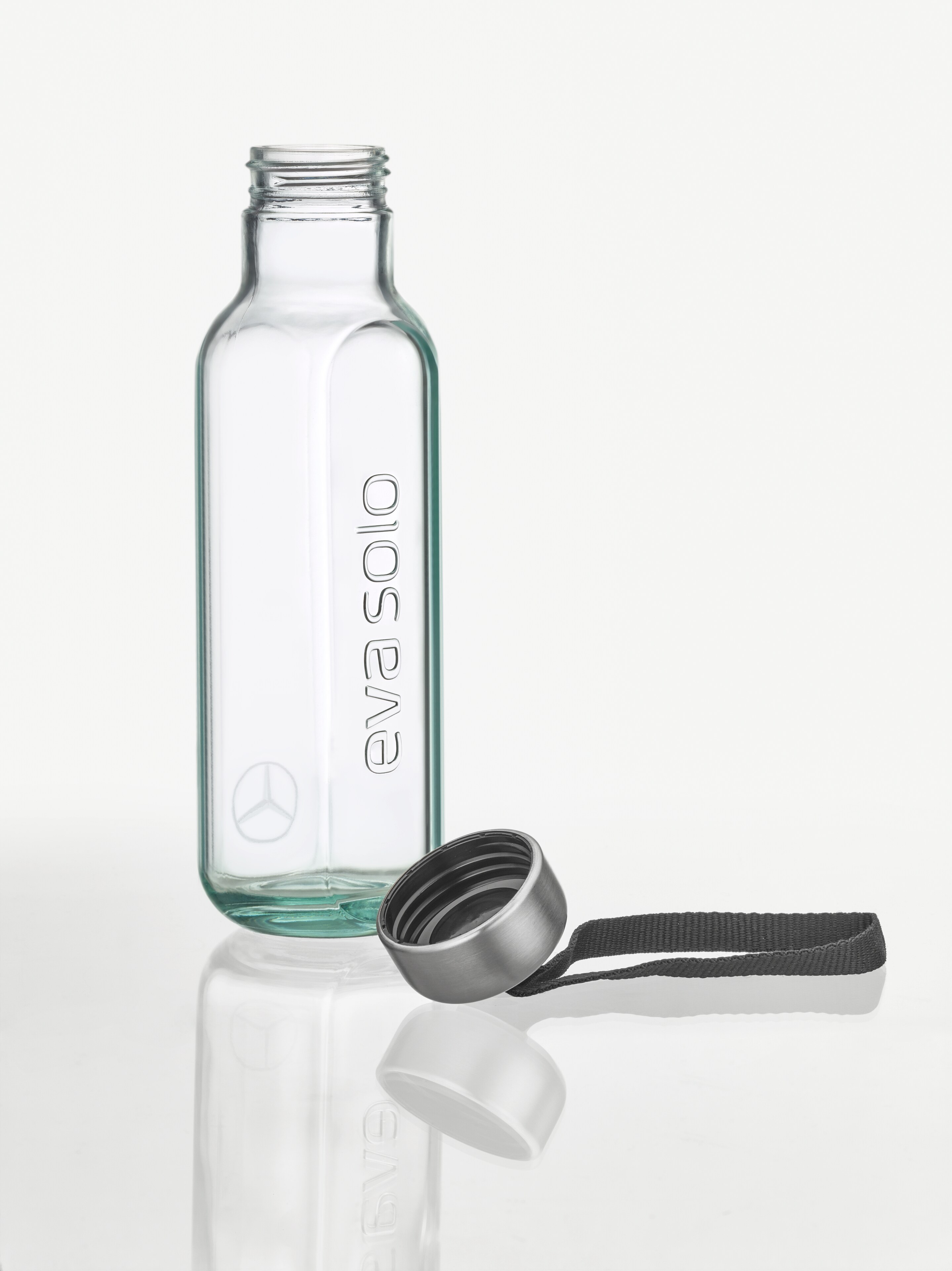 Mercedes-Benz - Glastrinkflasche, 0,5 l Glas / Edelstahl / Kunststoff, eva solo