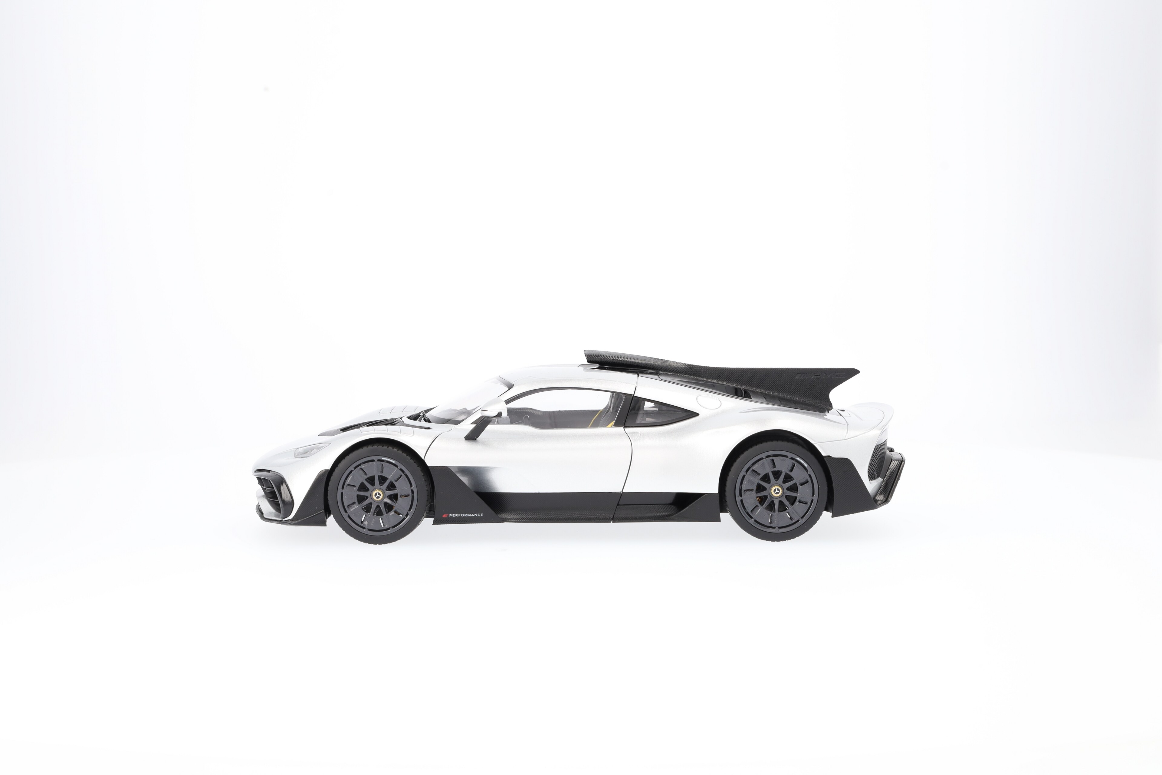Mercedes-Benz - Mercedes-AMG ONE, C298 hightechsilber, NZG, 1:18