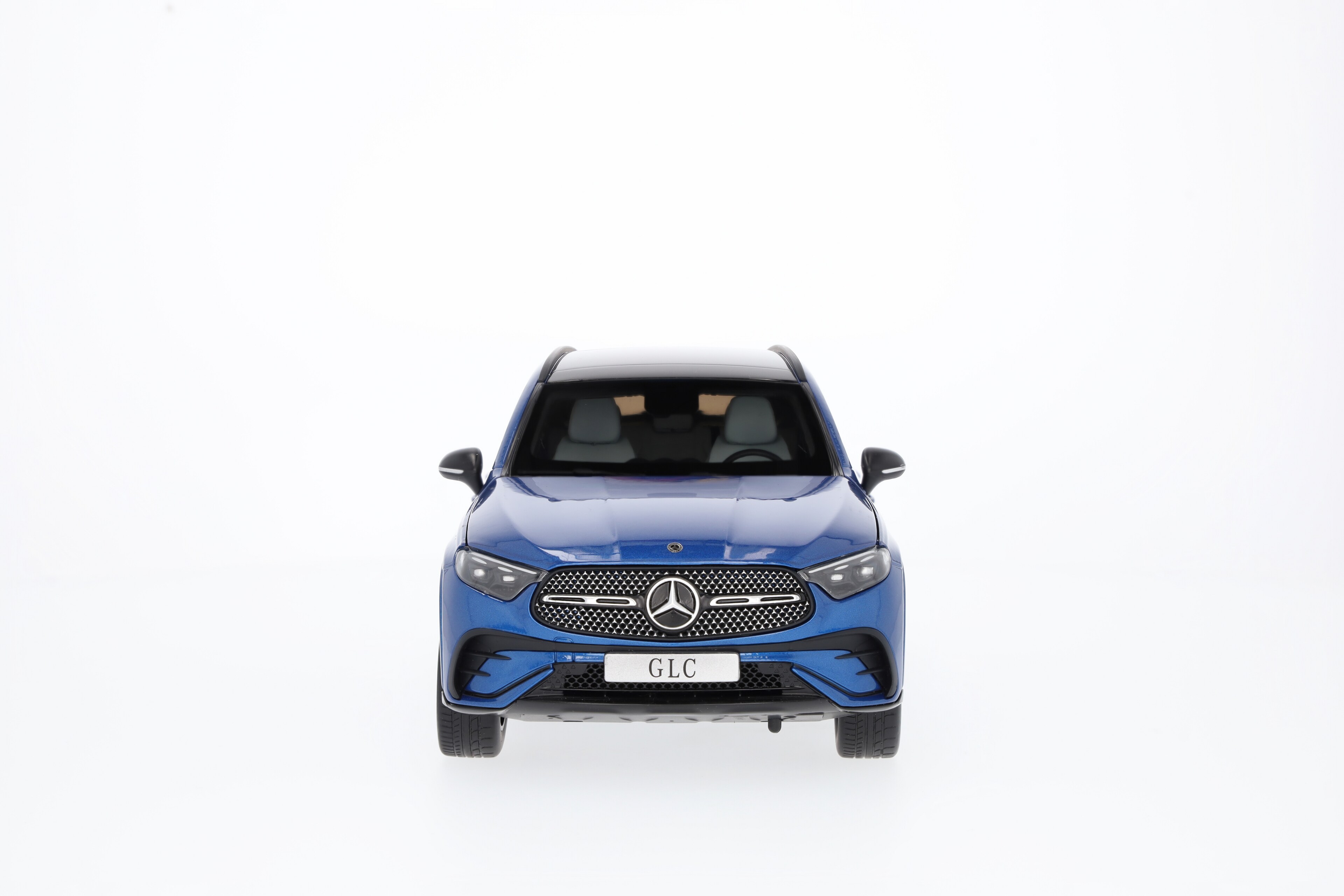 Mercedes-Benz - GLC, AMG Line, X254 spektralblau, 1:18