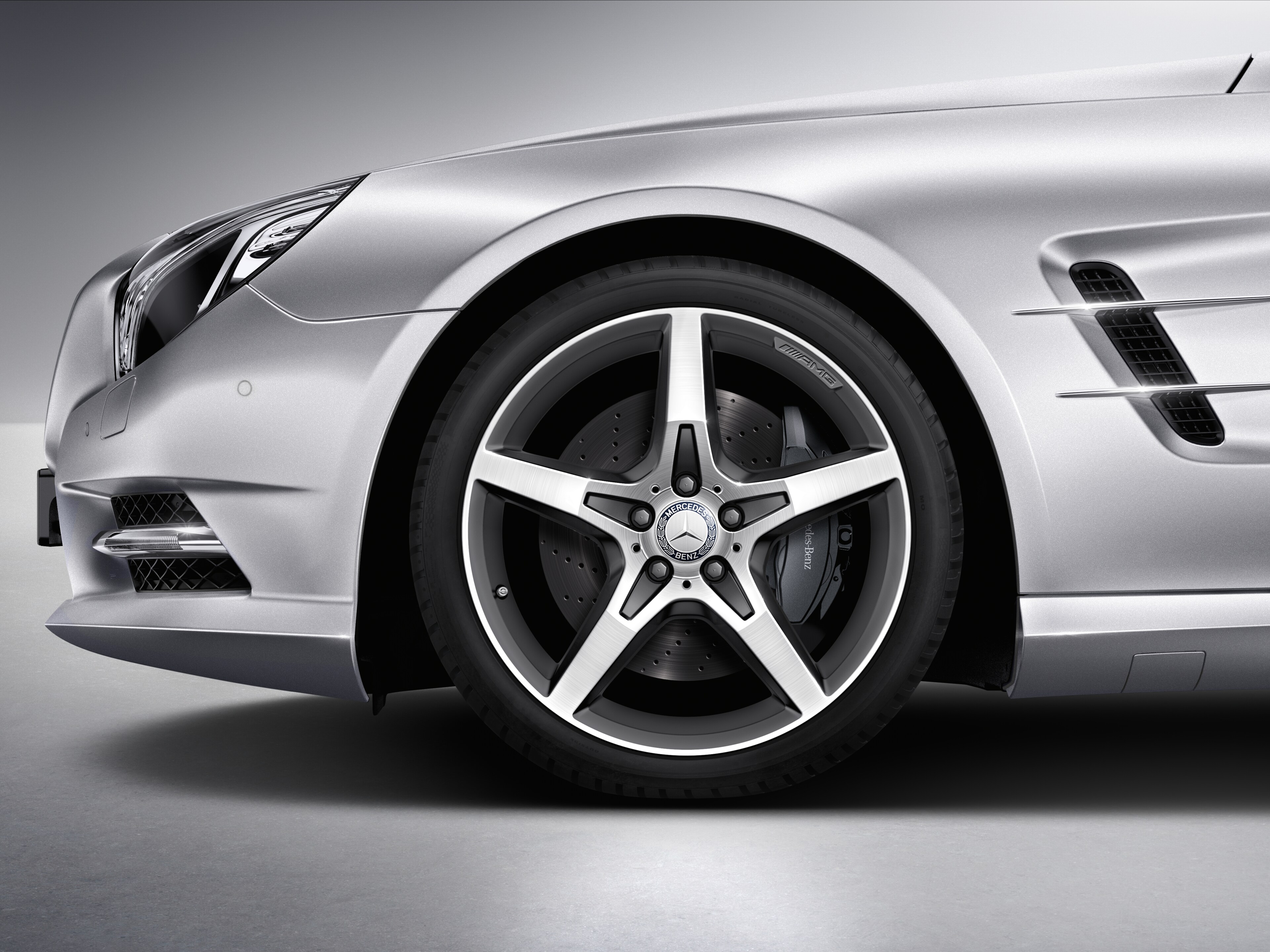 AMG 5-Speichen-Rad, 48,3 cm (19 Zoll)
