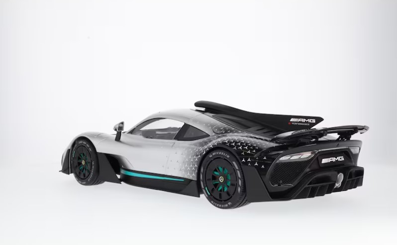 Mercedes-AMG ONE, C298, silberfarben, NZG, 1:12 Mercedes-AMG ONE, C298, silberfarben, NZG, 1:12