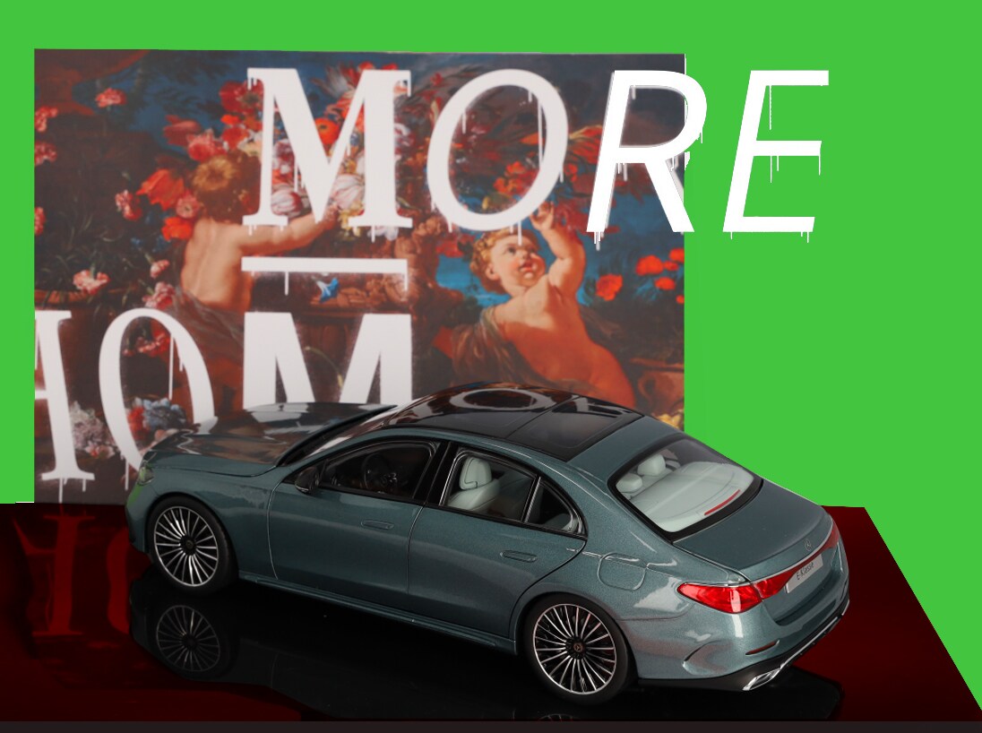 Mercedes-Benz - E-Klasse, Limousine, AMG Line, W214 verdesilber, 1:18
